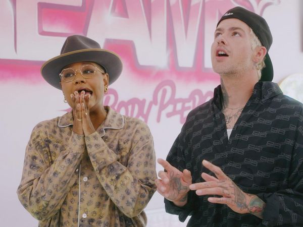 Help! I'm in a Secret Relationship! - Lee & Princess