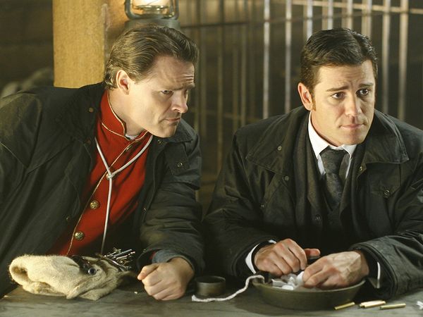 Murdoch Mysteries - Big Murderer On Campus