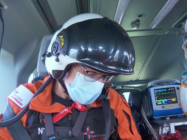 Emergency Helicopter Medics - Episode 8