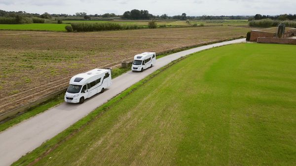 The RVers - Euro RVing / Tire Blowouts