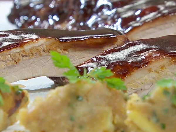 Torres en la Cocina - Pizza de Coliflor y Costilla de Cerdo