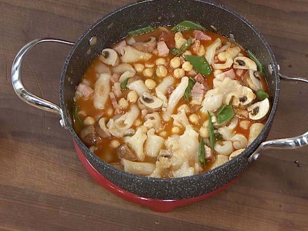 Torres en la Cocina - Ensaladilla y Tripa de Bacalao a La Madrileña