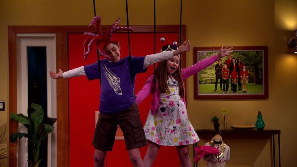 Os Thundermans - Dando uma de Babá