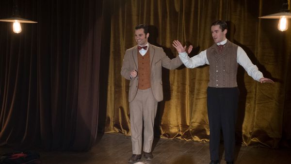 Murdoch Mysteries - Murdoch Schmurdoch