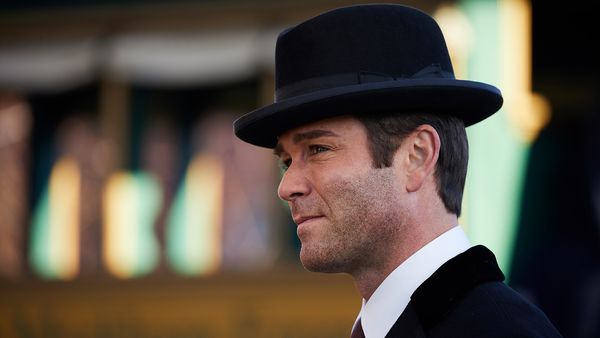 Murdoch Mysteries - Shadows Are Falling