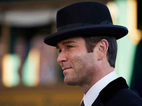 Murdoch Mysteries - Shadows Are Falling