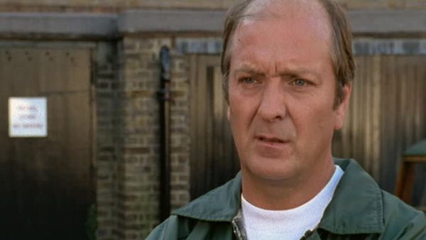London's Burning - Episode 13
