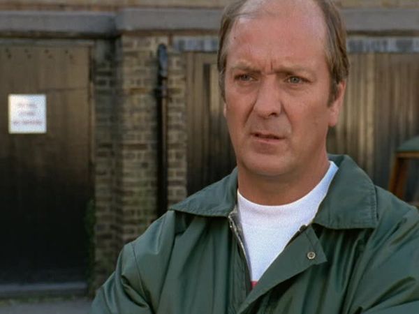 London's Burning - Episode 13