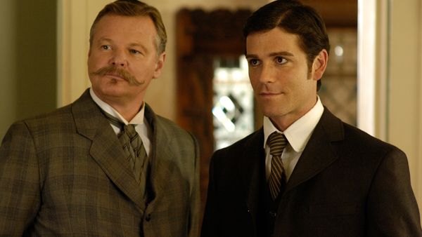 Murdoch Mysteries - Elementary, My Dear Murdoch
