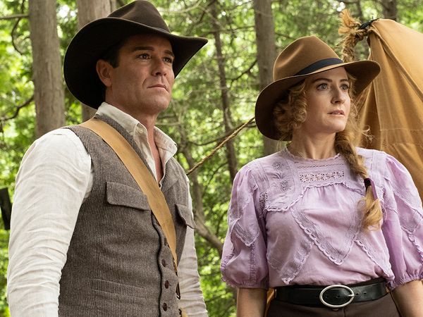 Murdoch Mysteries - Murdoch and the Cursed Caves