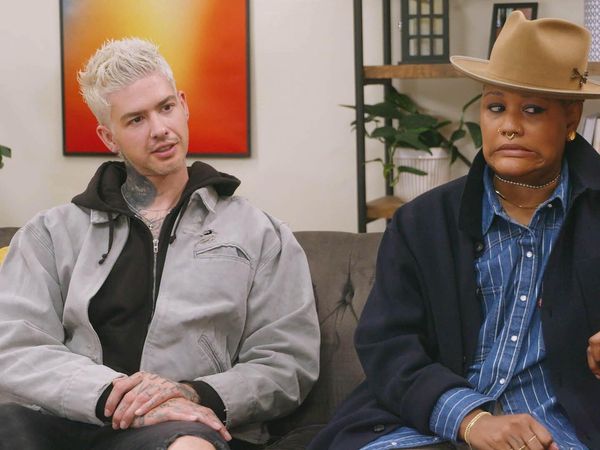 Help! I'm in a Secret Relationship! - Delon & Nikki