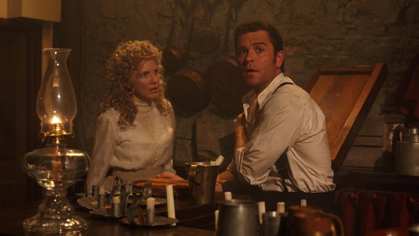 Murdoch Mysteries - The Murdoch Identity