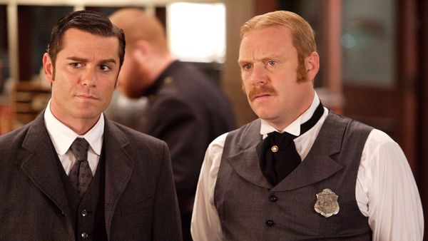 Murdoch Mysteries - Me, Myself and Murdoch