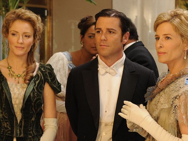 Murdoch Mysteries - This One Goes to Eleven