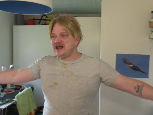Jacob Ditzel vs. Puberteten - Uhelbredelig syg