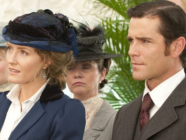 Murdoch Mysteries - Future Imperfect