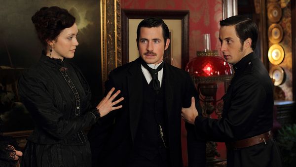 Murdoch Mysteries - Downstairs, Upstairs