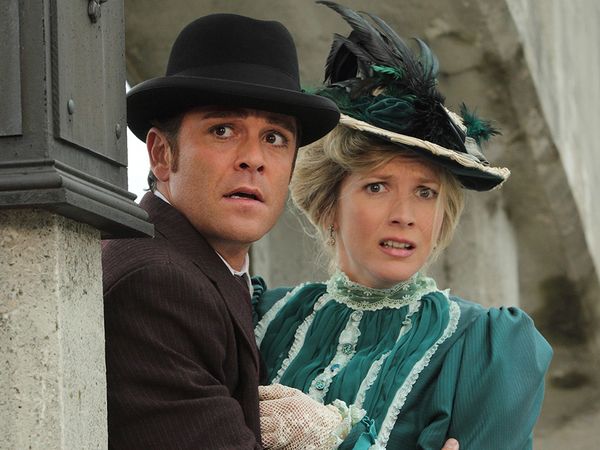 Murdoch Mysteries - The Black Hand