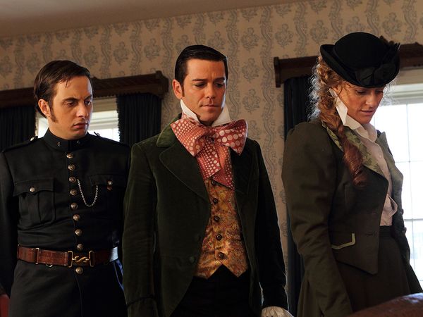 Murdoch Mysteries - Murdoch in Wonderland
