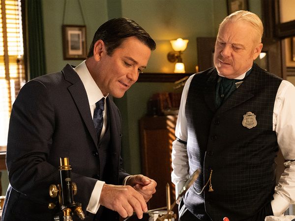 Murdoch Mysteries - Drawn in Blood