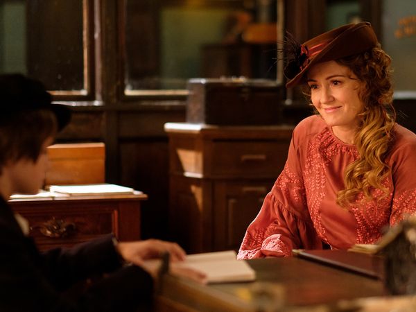 Murdoch Mysteries - Everything is Broken Part Two