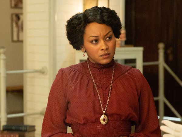 Murdoch Mysteries - The Witches of East York
