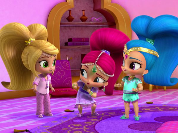 Shimmer and Shine - Una pijamada bajo el cielo estrellado / La persecución de la alfombra loca.