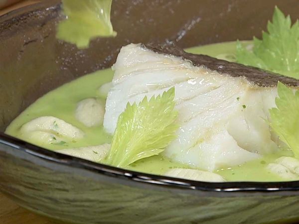 Torres en la Cocina - Tartar de Remolacha y Bacalao en Salsa Verde