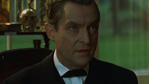 The Casebook of Sherlock Holmes - The Creeping Man