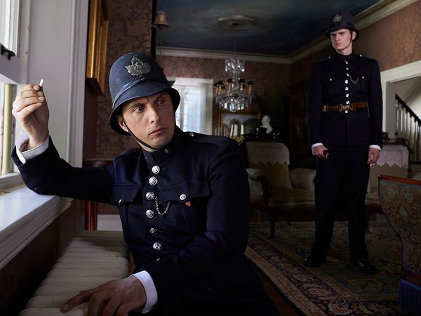 Murdoch Mysteries - Drowning in Money