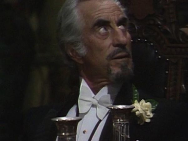 Father Brown - The Secret Garden