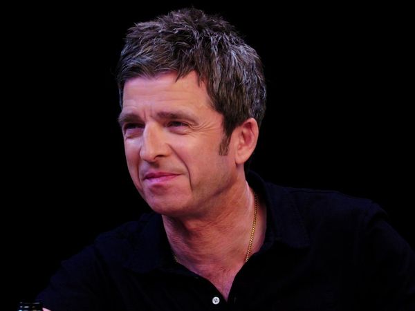 Hot Ones - Noel Gallagher Looks Back in Anger at Spicy Wings