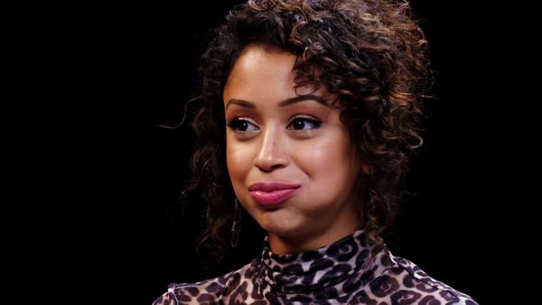Hot Ones - Liza Koshy Meets Her Future Self While Eating Spicy Wings