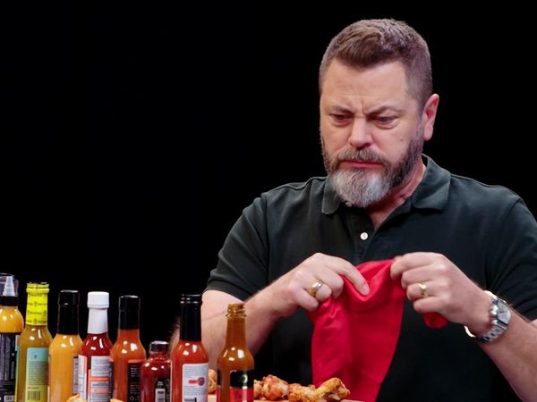 Hot Ones - Nick Offerman Gets the Job Done While Eating Spicy Wings