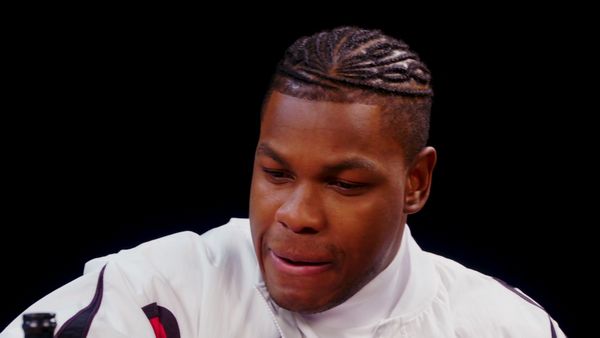 Hot Ones - John Boyega Summons the Force While Eating Spicy Wings