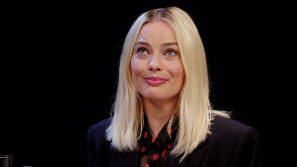 Hot Ones - Margot Robbie Pushes Her Limits While Eating Spicy Wings
