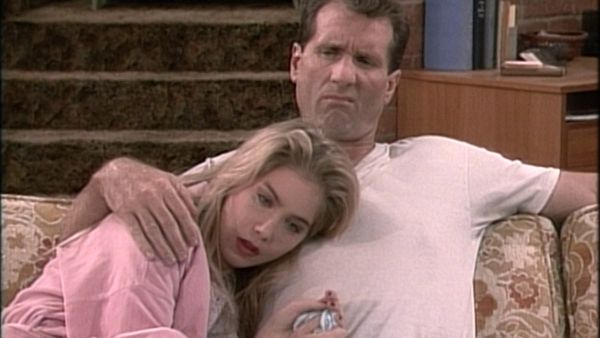 Eine schrecklich nette Familie - Al Und Kelly Allein Zu Hause