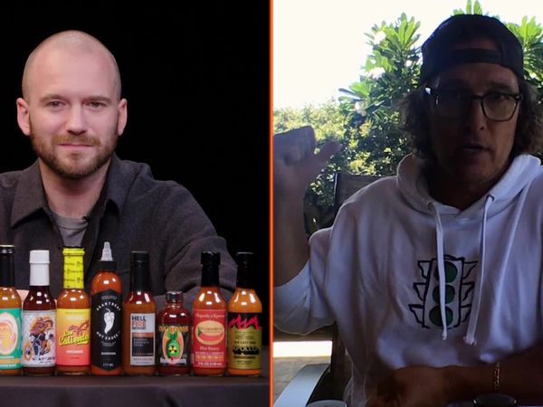 Hot Ones - Matthew McConaughey Grunts It Out While Eating Spicy Wings