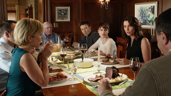 Blue Bloods, en español - Puentes ardientes