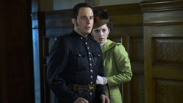 Murdoch Mysteries - The Ghost of Queen's Park
