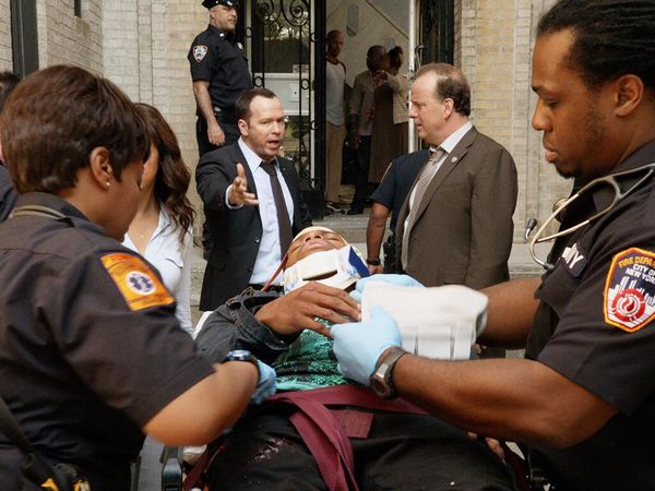 Blue Bloods, en español - Fuerza excesiva