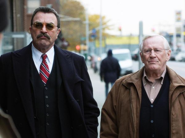 Blue Bloods, en español - Equipaje