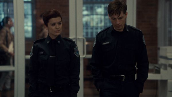 Rookie Blue - Dos verdades y una mentira