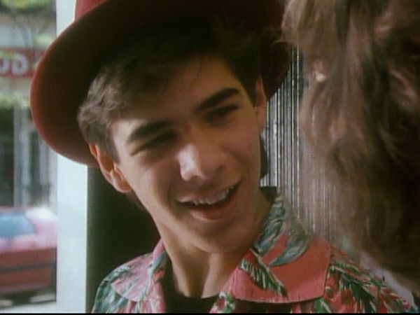 Degrassi Junior High - Loves Me, Loves Me Not