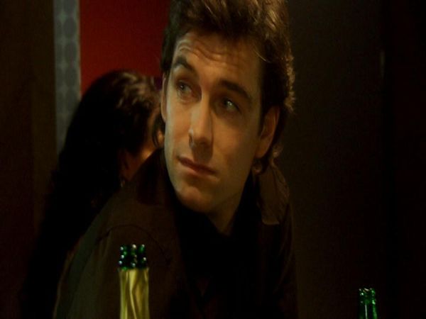 Outrageous Fortune - Think Yourself a Baby