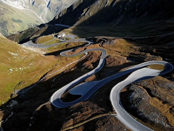Ingeniería Antigua - Los Secretos de las Pirámides