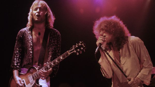 Breaking the Band - Foreigner