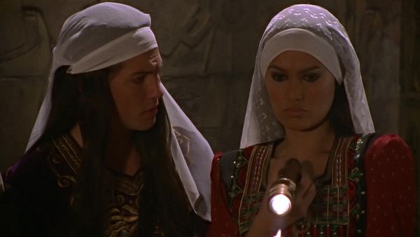 Relic Hunter - La luce bianca