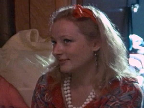Kids of Degrassi Street - Connie Makes a Catch