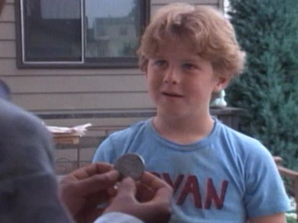 Kids of Degrassi Street - Ryan Runs For Help